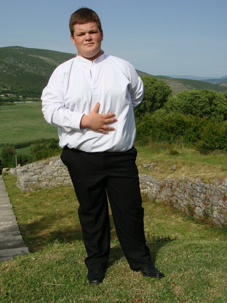 (89)